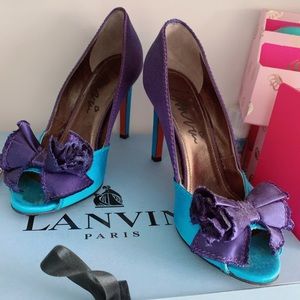 Lanvin Satin bow tie pumps